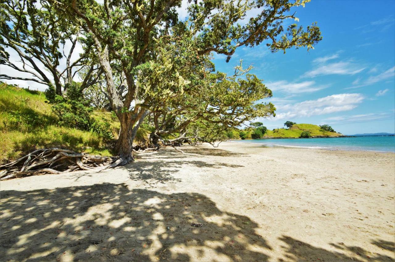 Beachbox Boutique Accommodation Coopers Beach Kültér fotó